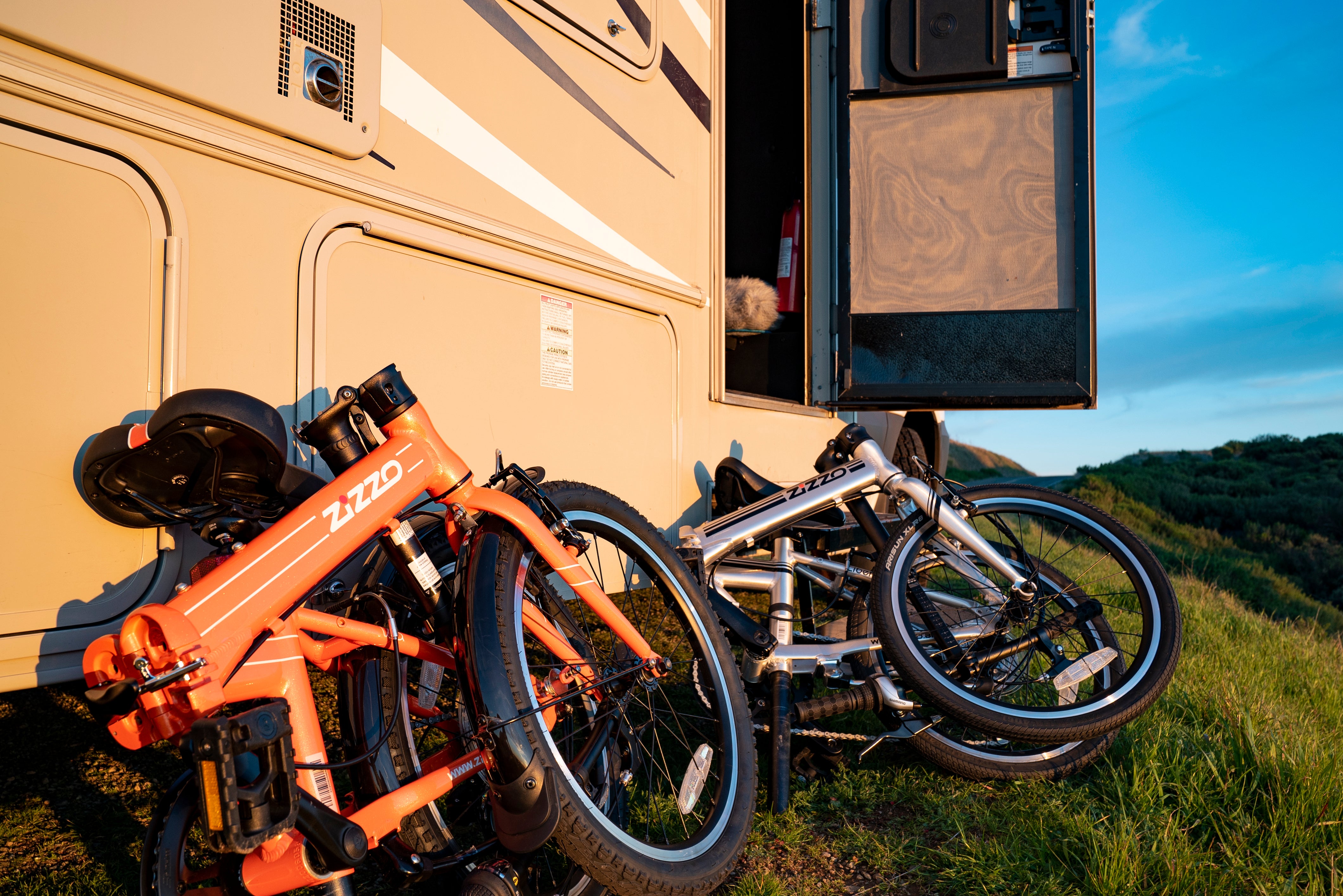 Road-Ready Out of the Box – The Go Anywhere Summer Bike from ZiZZO