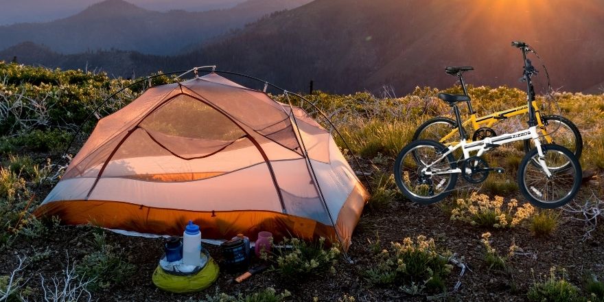 Campo – the Essential Camping Accessory for Fall